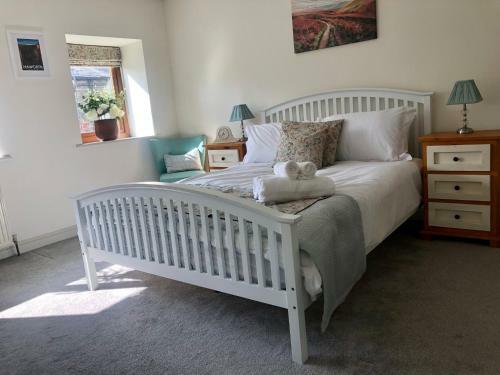 Wuthering Cottage - Central, Stylish, Cosy, Comfy