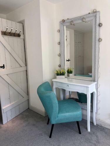 Wuthering Cottage - Central, Stylish, Cosy, Comfy