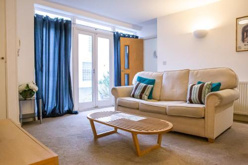 Apartamentos Stylish Modern Mews House In Central St Leonards