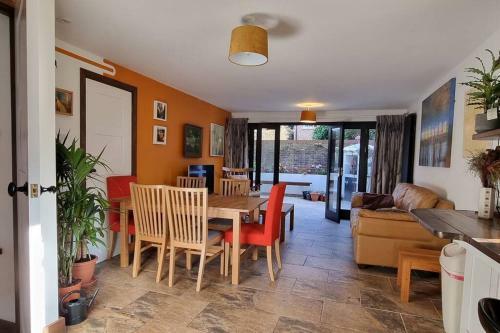 Fantastic Modern House, Central Old Town
