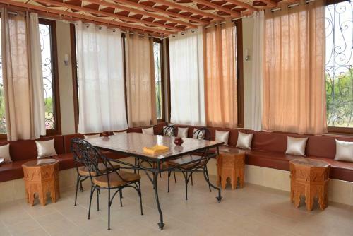 Hostal Paix & Palmiers