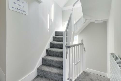 Hostal Attic Suite 4 Master Accommodation