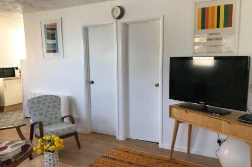 Apartamento Cosy, Quiet Bungalow, One Minute From The Beach.