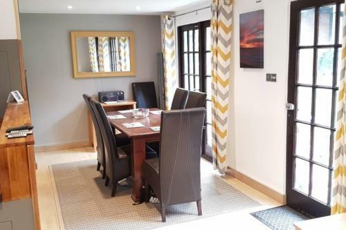 20 Tudor Court " Four Star AA Accommodation"