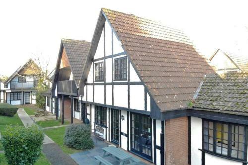 20 Tudor Court " Four Star AA Accommodation"