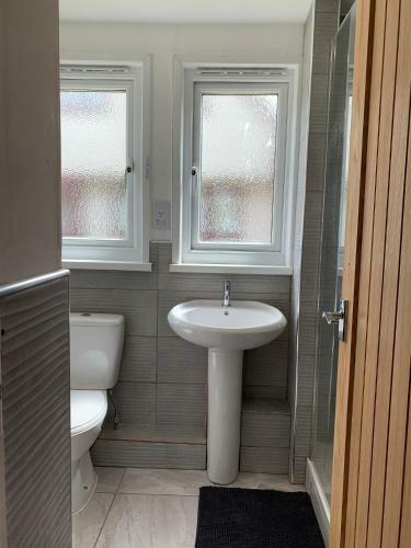 Charming & Spacious Holiday Home