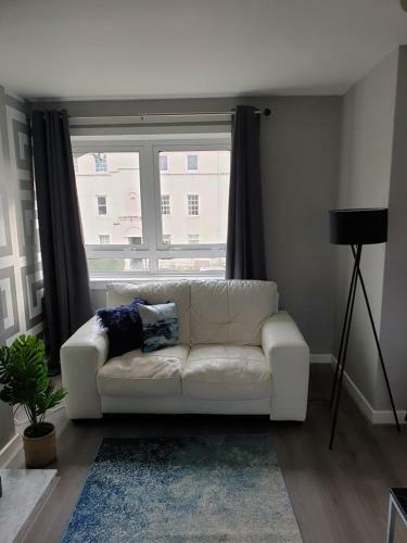 East King Street Apartment