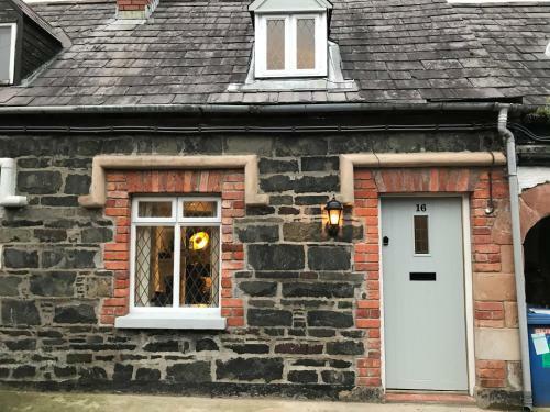 Arthur Street Guest Cottage No16