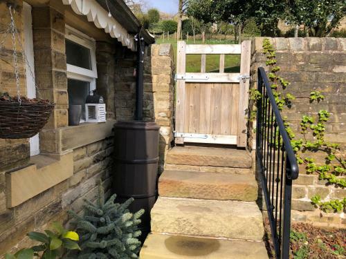 "the Lodge", Holmfirth