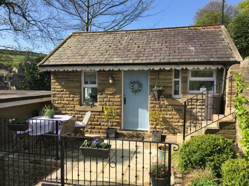 "the Lodge", Holmfirth