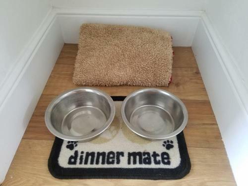 Bed & Breakfast Grooms Cottage