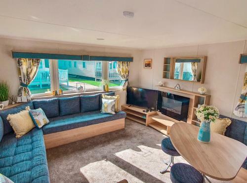 Brand New Caravan - Thorpe Park Cleethorpes