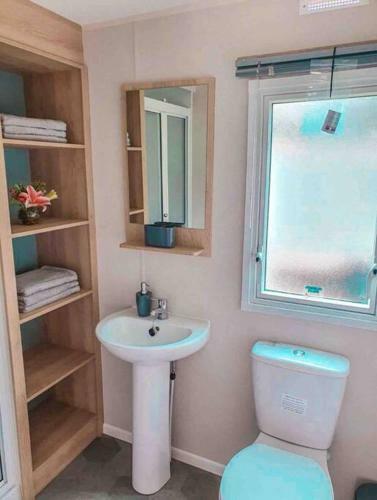 Brand New Caravan - Thorpe Park Cleethorpes