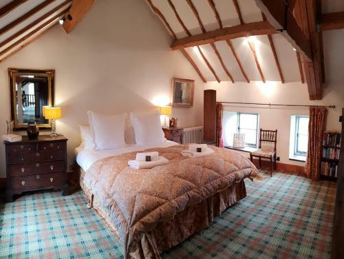Villa Peaceful Stone Barn Conversion In Somerset