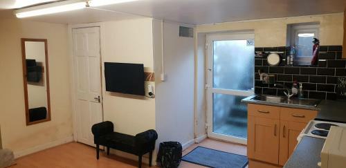 Apartamento Private Basement Studio Flat With Modern Features