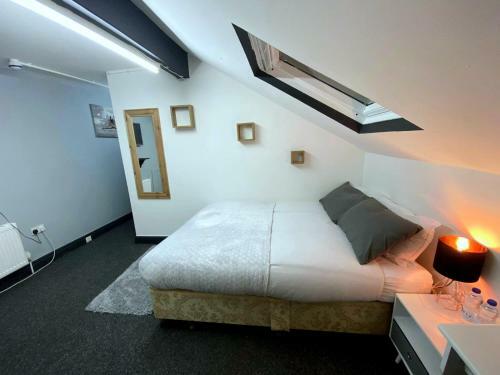 Hostal Townhouse 105