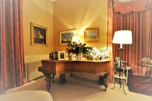 Carnell Country Estate
