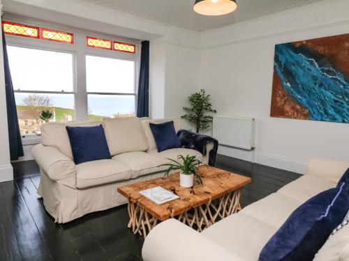 Seaview Apartment 1