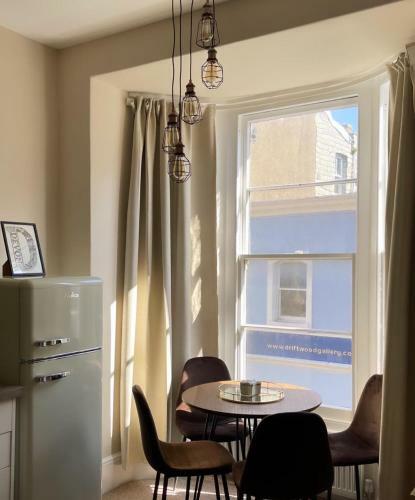 Boutique Harbour Life Apartment