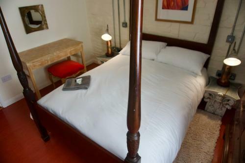 Stunning Apartment With Courtyard Near The Waterfront Ipswich