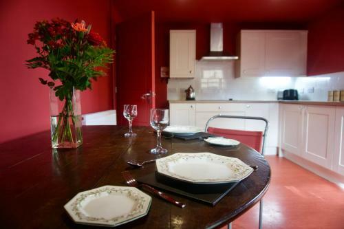 Stunning Apartment With Courtyard Near The Waterfront Ipswich