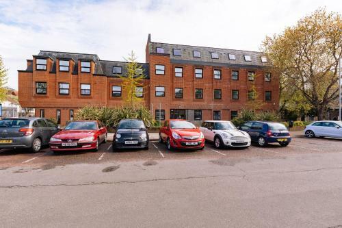 Modern 1br Top Floor Apartment In Ipswich