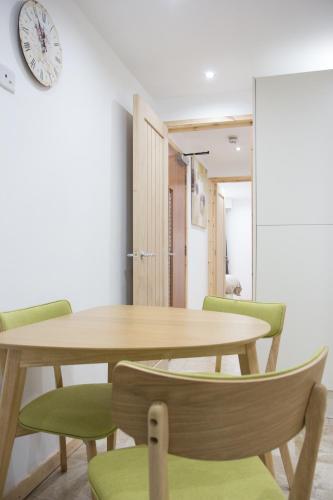 Apartamento Short Stays Away 188