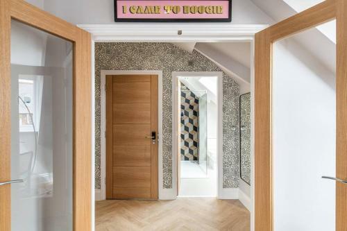 Loft 6 High-spec Luxury 2 Bed Apartment