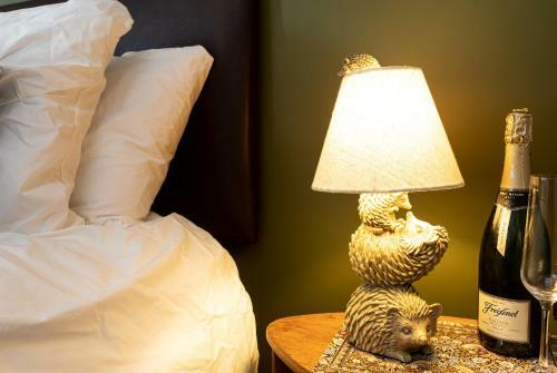 Mint Mill: New Riverside Apartment In Historic Mill