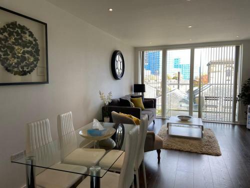 Apartamento Blissful One Bed Near The River