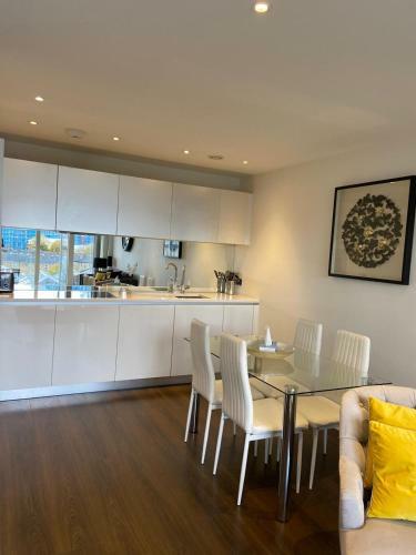 Apartamento Blissful One Bed Near The River