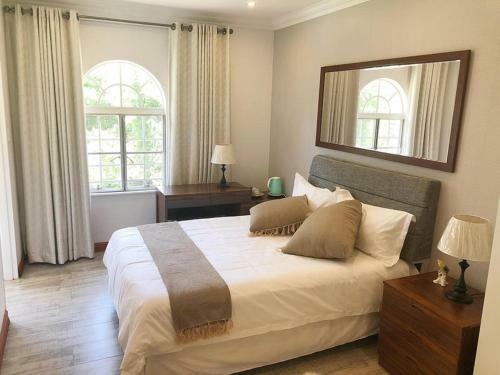 Hostal Lotus Guest House