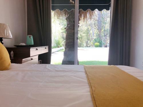 Hostal Lotus Guest House