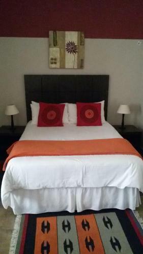 Hostal Mzanzi Rock Guesthouse