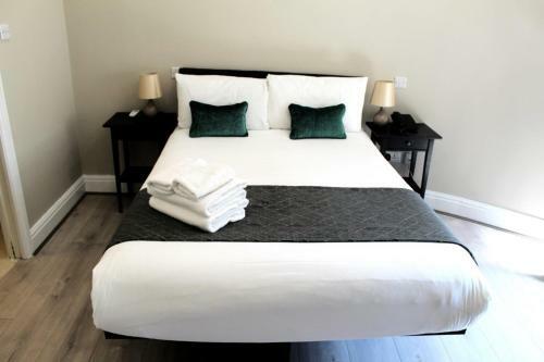 Hotel La Rosch Rosyka Self Catering Unit
