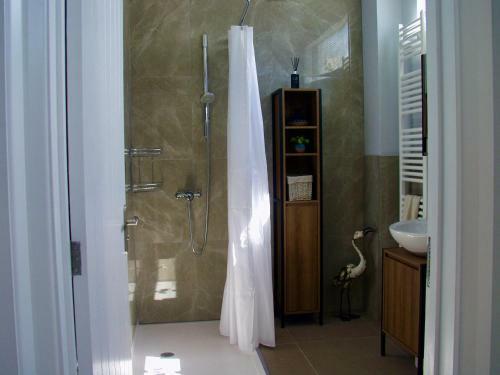 Jackdaws - Stylish Rural Apartment In Central England