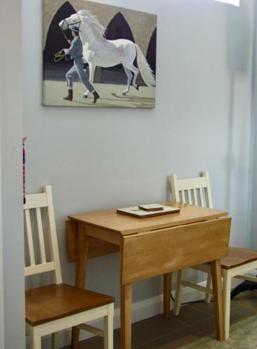 Jackdaws - Stylish Rural Apartment In Central England