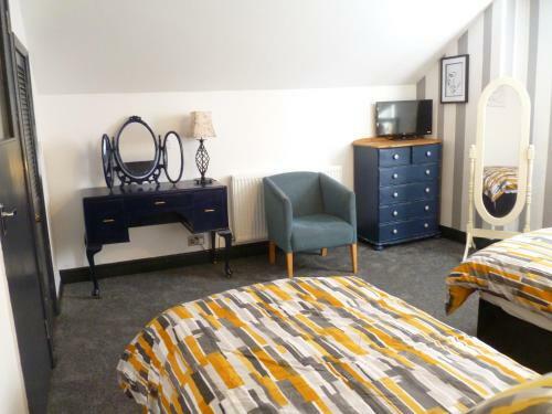 Charming Spacious Apartment, Kidderminster