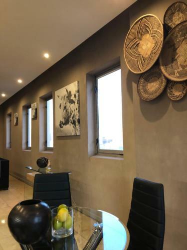 Apartamento 1611: The Franklin Luxury Suites