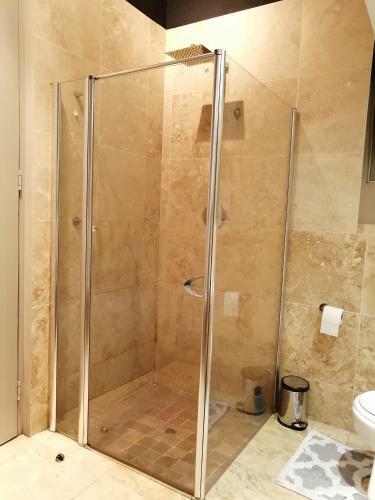 Apartamento 1611: The Franklin Luxury Suites