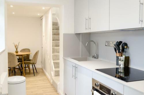 Cozy Broadstairs Hideaway - 1 Min Walk To Beach