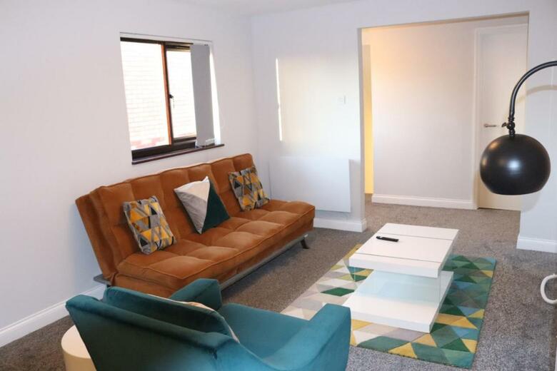Sterling Apartment, Dartford 5