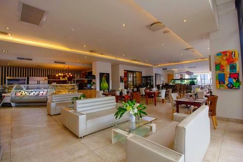 Sandton Luxury Apartment