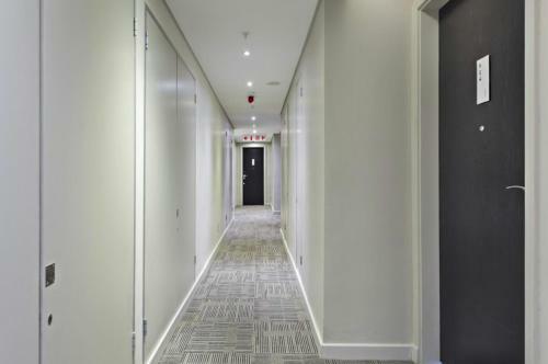 Sandton Luxury Apartment