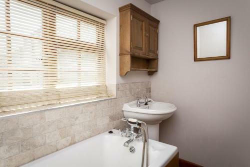 Bay Cottage By The Sea In Broadstairs.