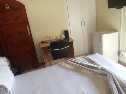 Hostal Alimop Guesthouse