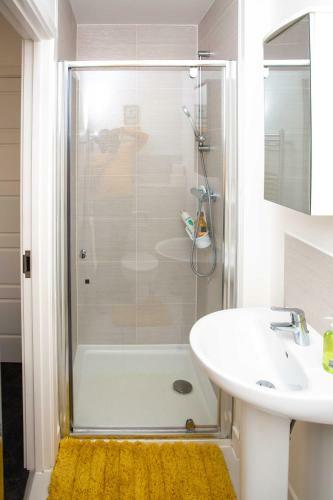 Graceful Home Away Sittingbourne 3bh