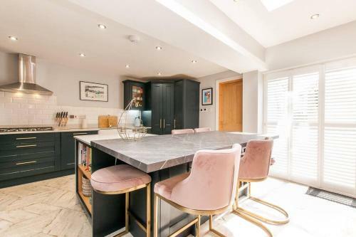 Suffolk Terrace Chic Living Perfect For Families
