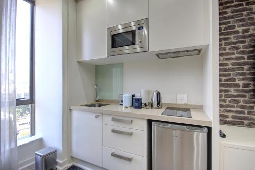 Apartamento Sandton Skye Suite 910