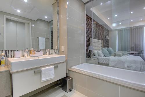 Apartamento Sandton Skye Suite 910